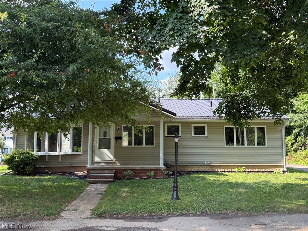 1104 Herbig Avenue Coshocton OH 43812