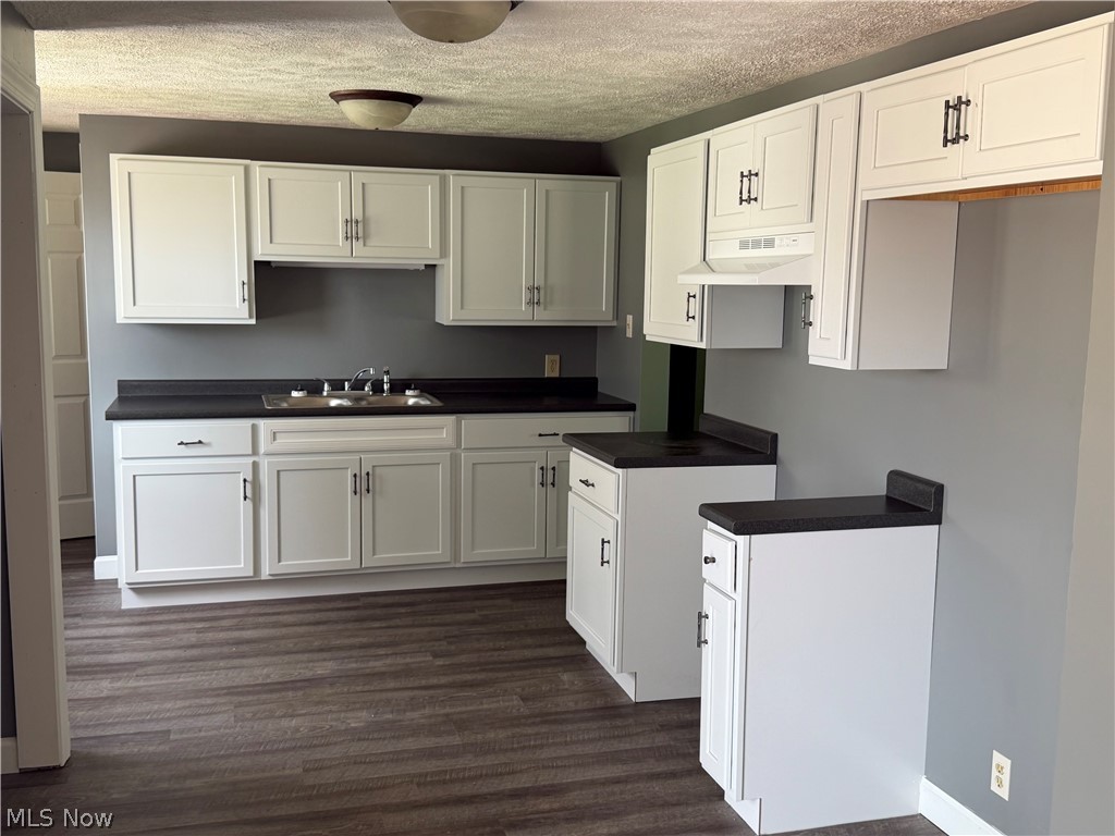 1104 Herbig Avenue Coshocton OH 43812