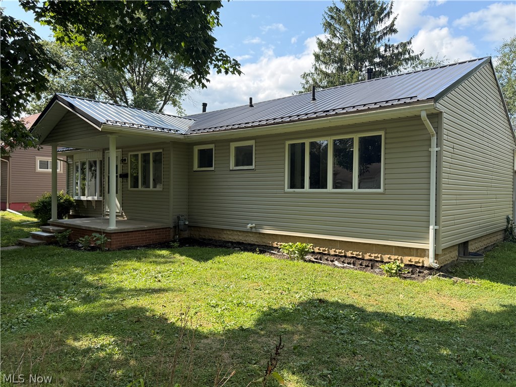 1104 Herbig Avenue Coshocton OH 43812