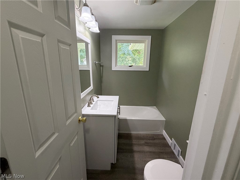 1104 Herbig Avenue Coshocton OH 43812