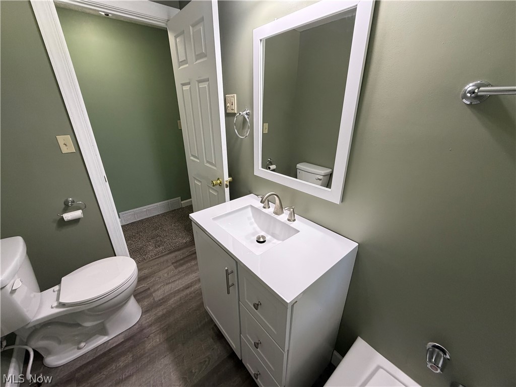1104 Herbig Avenue Coshocton OH 43812