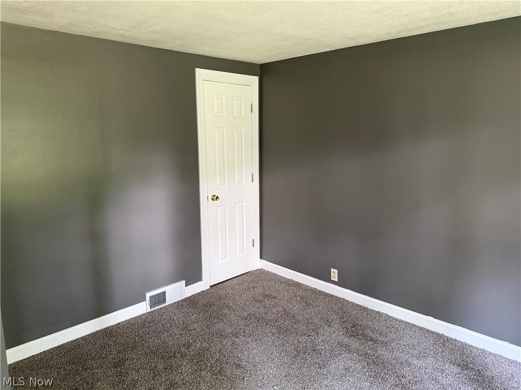 1104 Herbig Avenue Coshocton OH 43812
