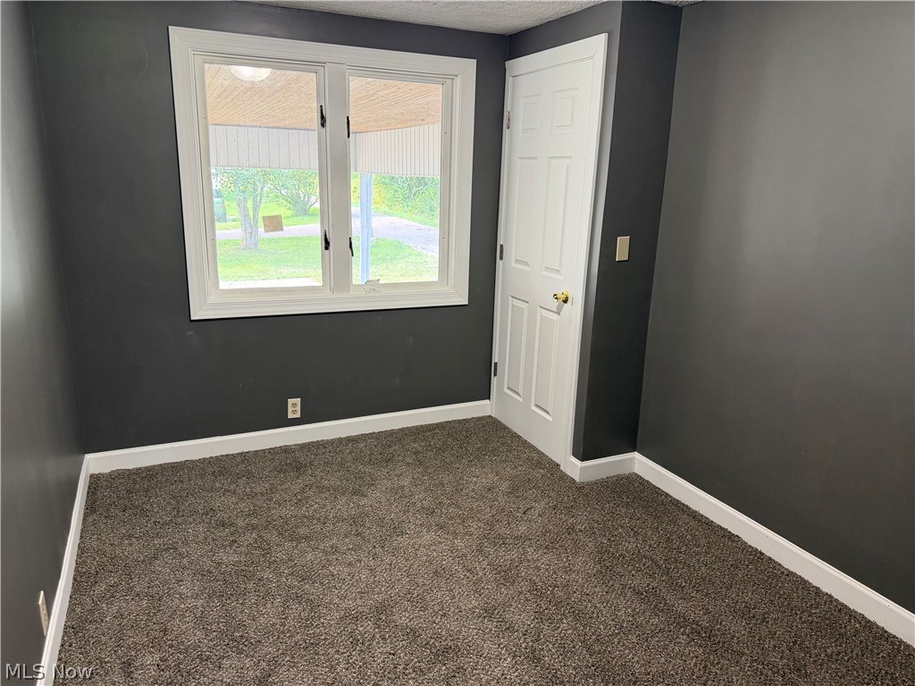 1104 Herbig Avenue Coshocton OH 43812