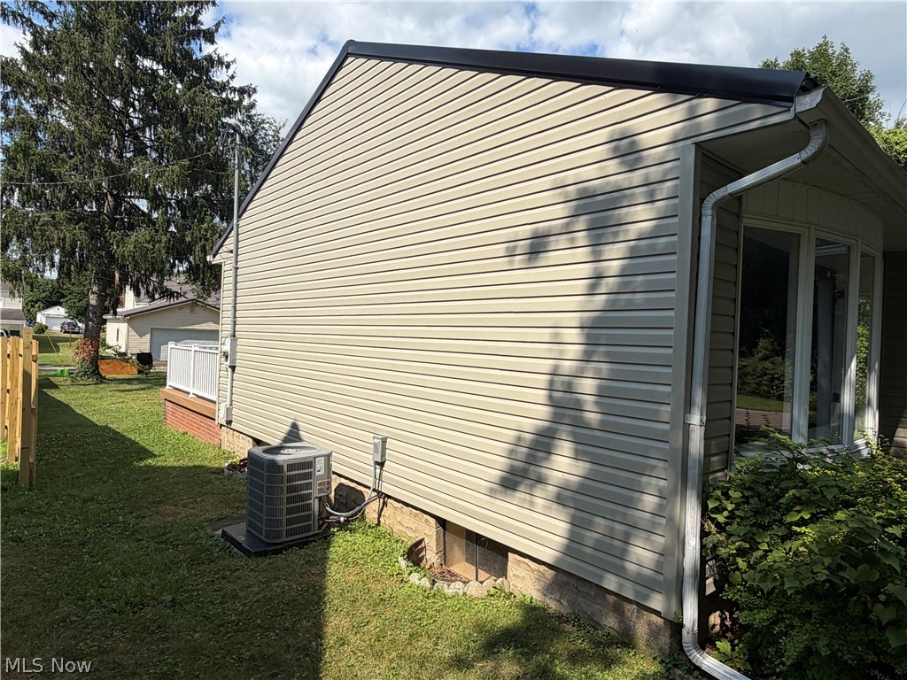 1104 Herbig Avenue Coshocton OH 43812
