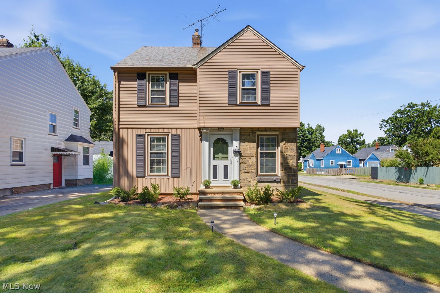 17702 Ponciana Avenue Cleveland OH 44135