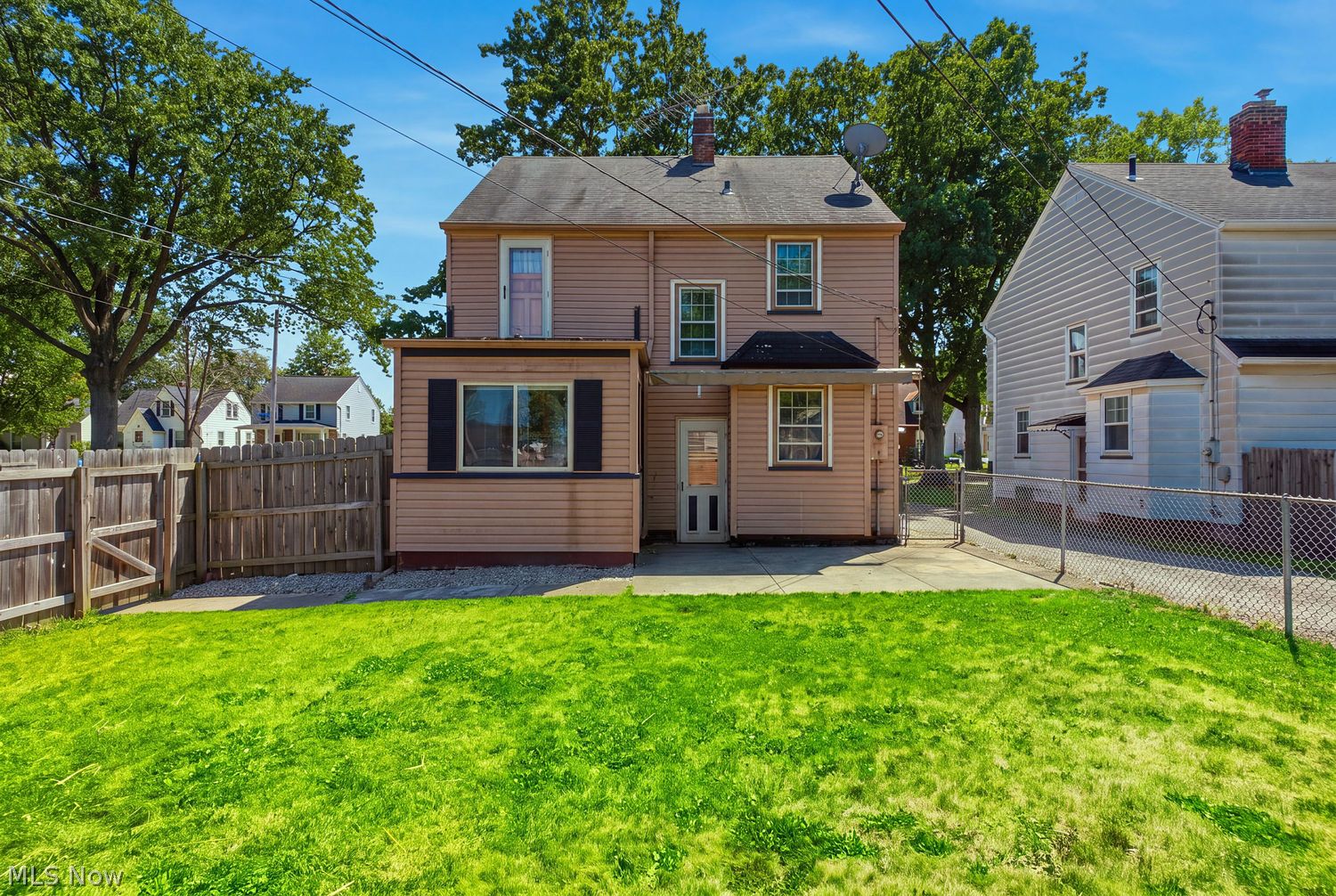 17702 Ponciana Avenue Cleveland OH 44135