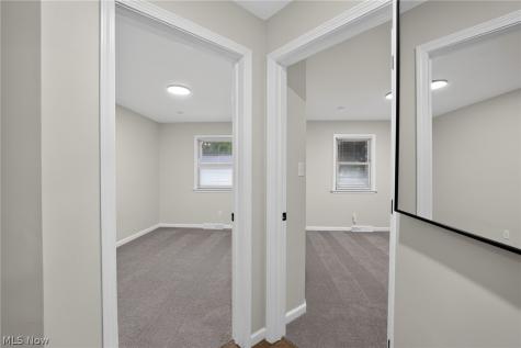 2711 7th Street Cuyahoga Falls OH 44221