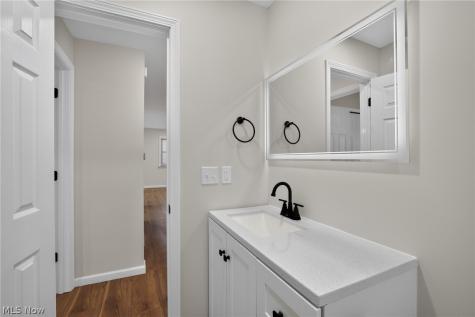 2711 7th Street Cuyahoga Falls OH 44221