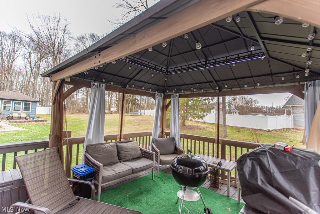 2218 Crestmont Drive Girard OH 44420