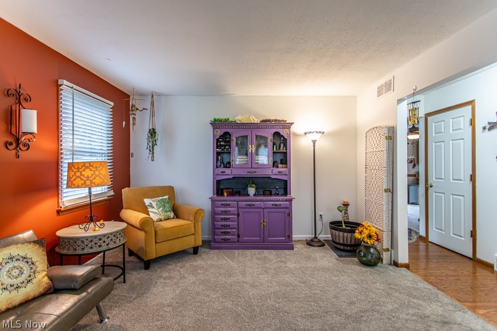 2218 Crestmont Drive Girard OH 44420
