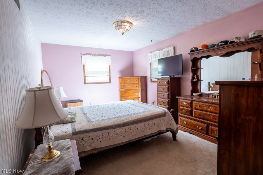 8639 Candlewood Avenue NW North Canton OH 44720