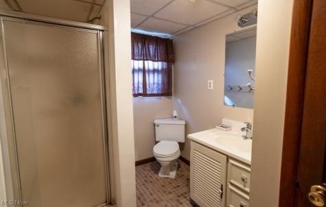 8639 Candlewood Avenue NW North Canton OH 44720