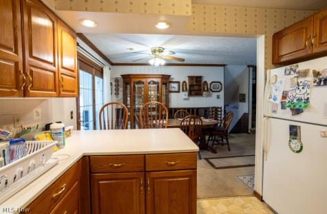 8639 Candlewood Avenue NW North Canton OH 44720