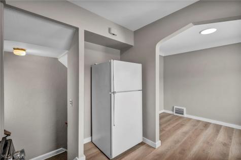 21601 Gardenview Drive Maple Heights OH 44137