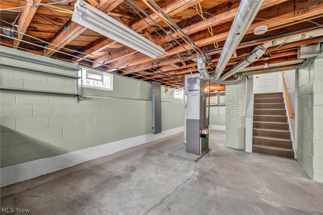 21601 Gardenview Drive Maple Heights OH 44137