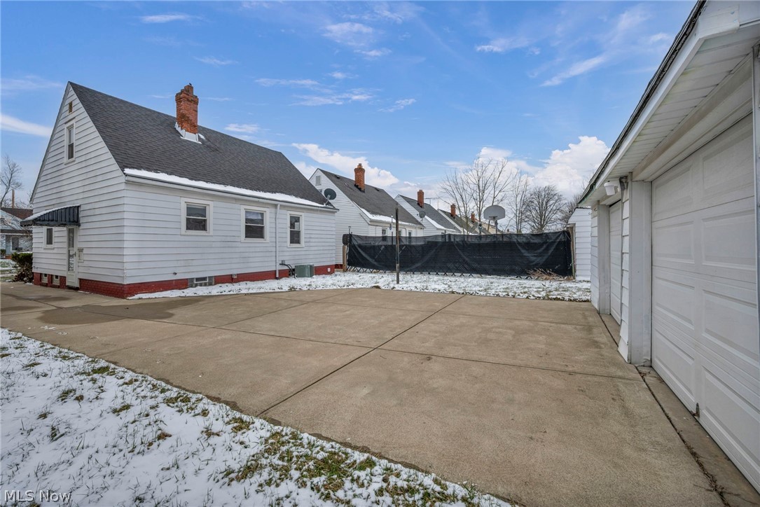 21601 Gardenview Drive Maple Heights OH 44137