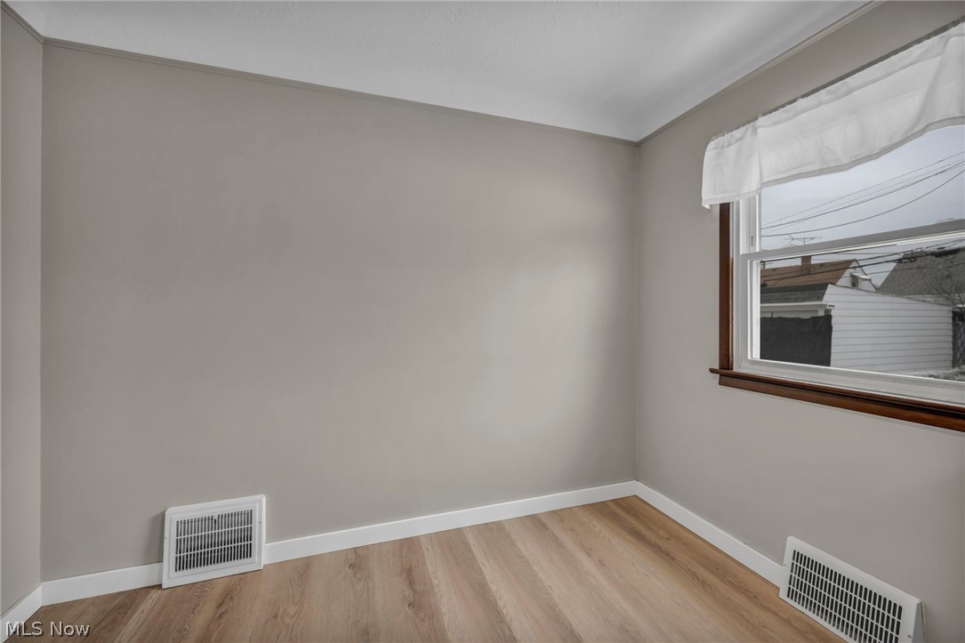 21601 Gardenview Drive Maple Heights OH 44137
