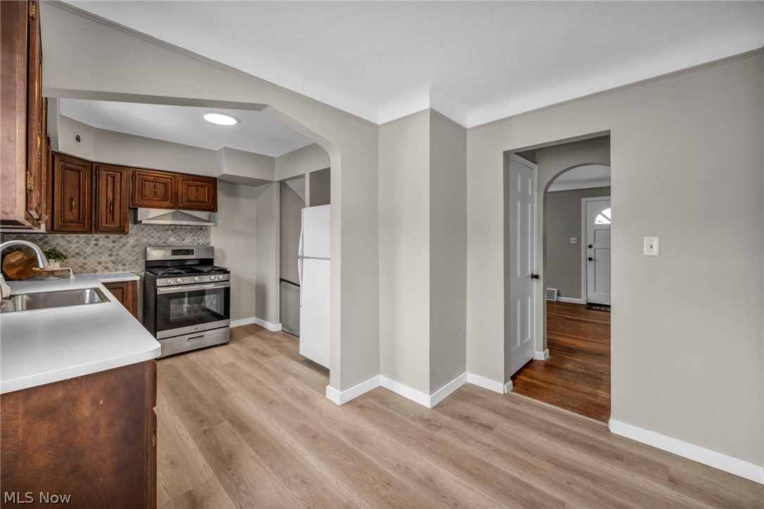 21601 Gardenview Drive Maple Heights OH 44137
