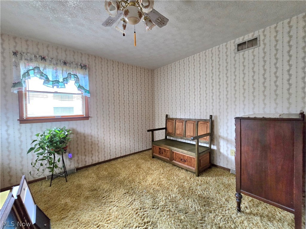 1651 Euclid Avenue Zanesville OH 43701