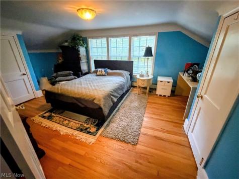 25390 Nobottom Road Olmsted Twp OH 44138