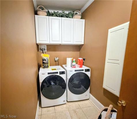 25390 Nobottom Road Olmsted Twp OH 44138