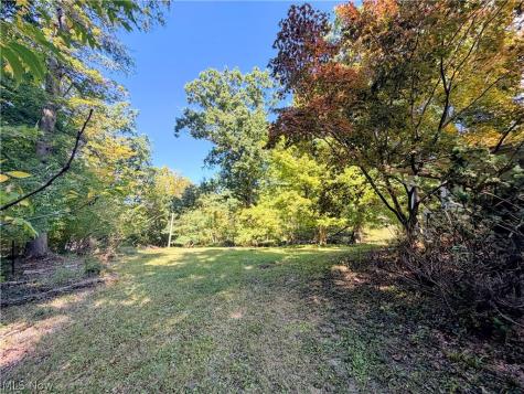 25390 Nobottom Road Olmsted Twp OH 44138