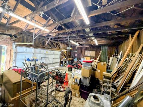 25390 Nobottom Road Olmsted Twp OH 44138