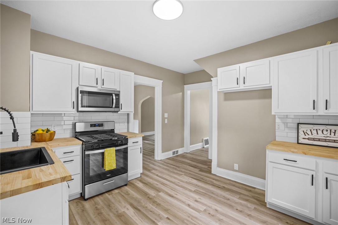 146 W Harrison Street Alliance OH 44601