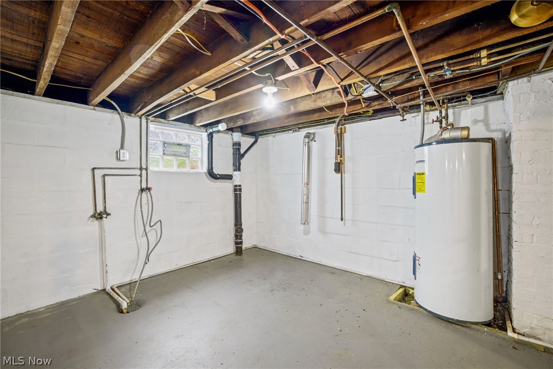 146 W Harrison Street Alliance OH 44601