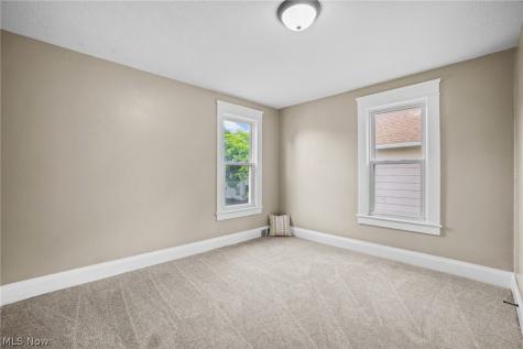 146 W Harrison Street Alliance OH 44601