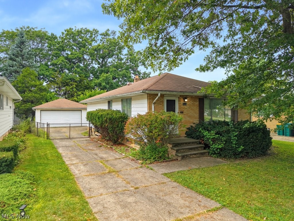 5444 E 141st Street Maple Heights OH 44137