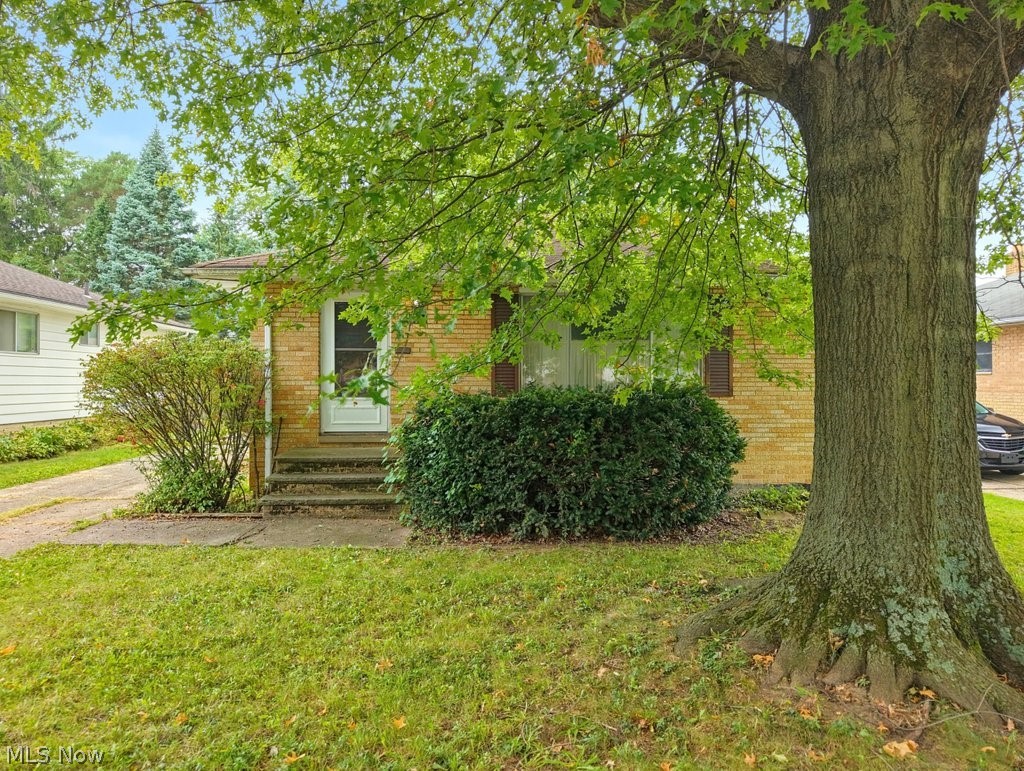 5444 E 141st Street Maple Heights OH 44137