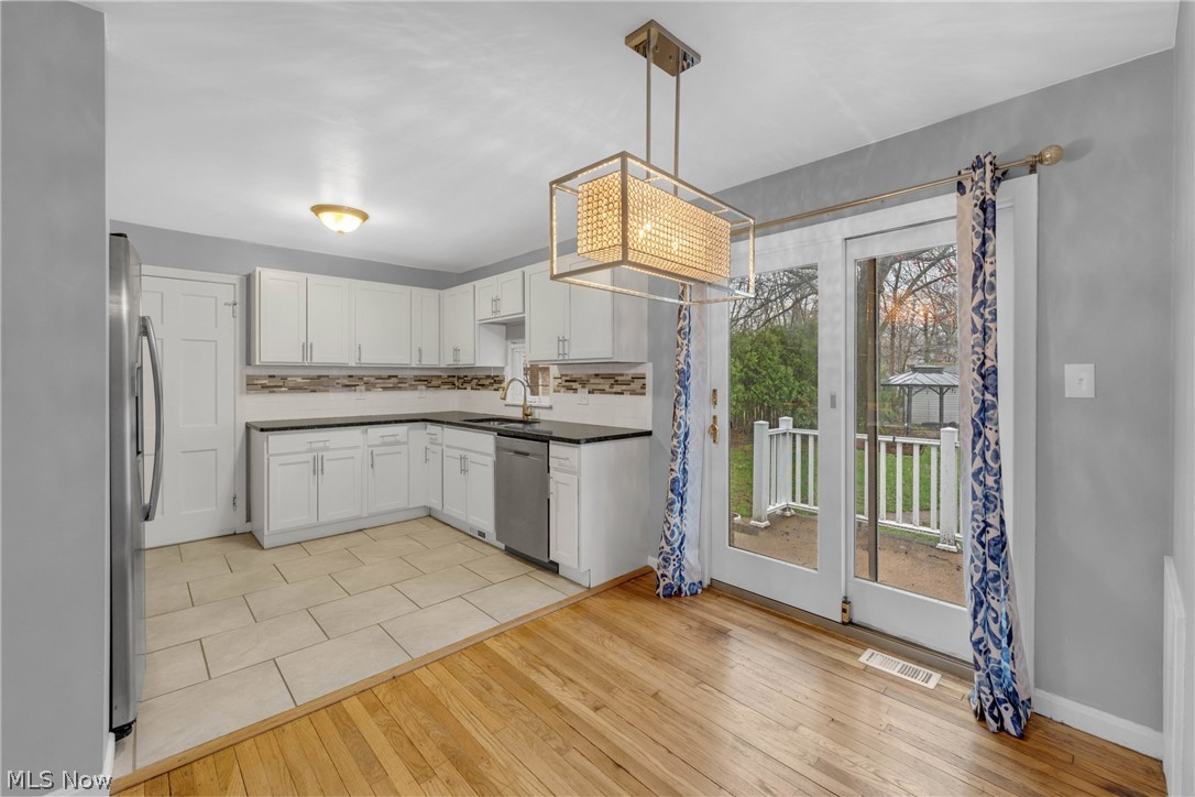 922 Cambridge Road Cleveland Heights OH 44121