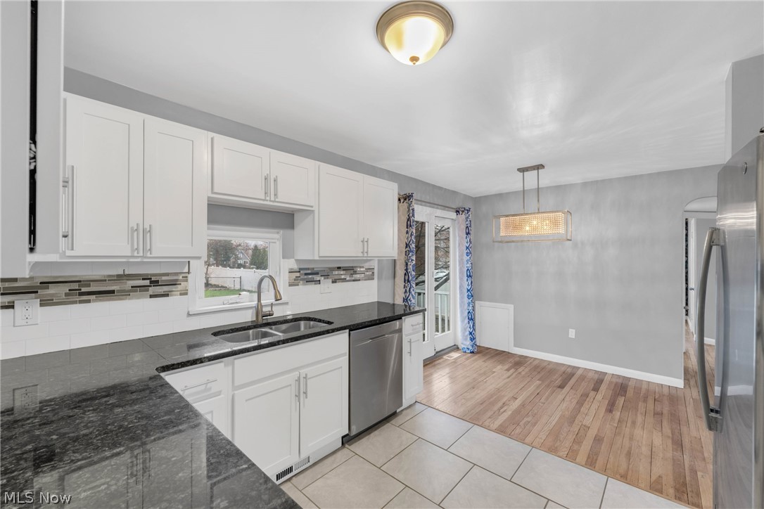 922 Cambridge Road Cleveland Heights OH 44121
