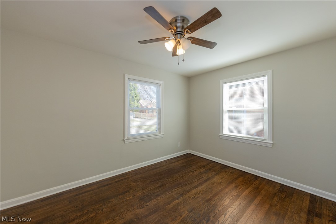 1560 Holmden Road South Euclid OH 44121
