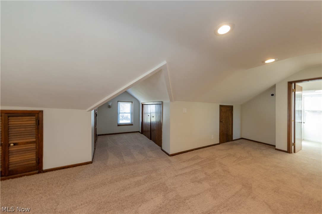 1560 Holmden Road South Euclid OH 44121