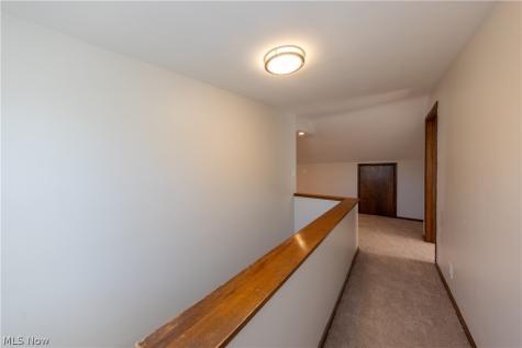 1560 Holmden Road South Euclid OH 44121