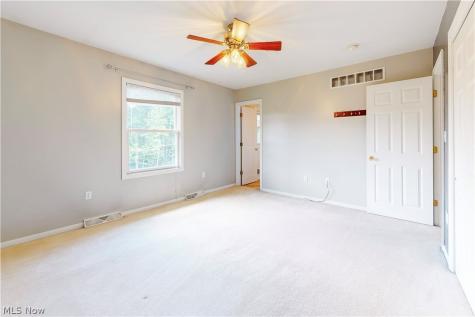 3233 Saint Charles Drive Steubenville OH 43952