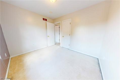 3233 Saint Charles Drive Steubenville OH 43952
