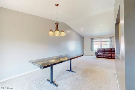 3233 Saint Charles Drive Steubenville OH 43952