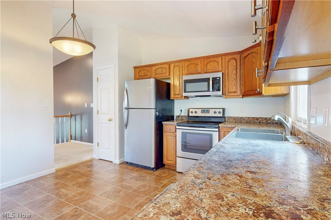 3233 Saint Charles Drive Steubenville OH 43952