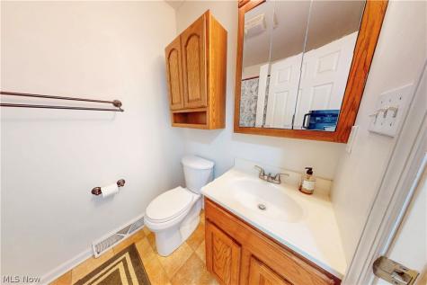 3233 Saint Charles Drive Steubenville OH 43952