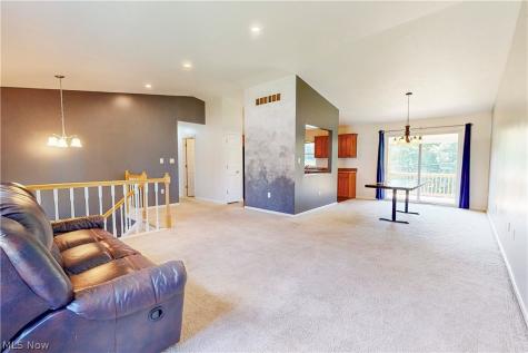 3233 Saint Charles Drive Steubenville OH 43952