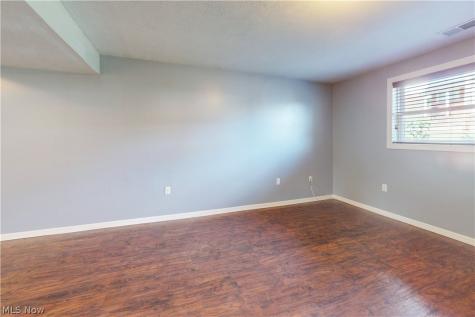 3233 Saint Charles Drive Steubenville OH 43952