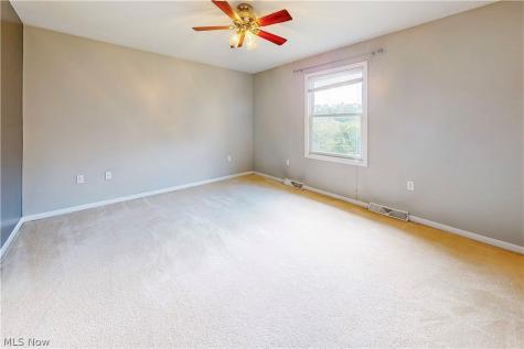 3233 Saint Charles Drive Steubenville OH 43952