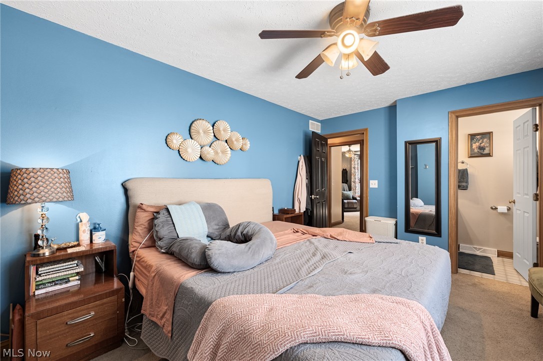 5464 Whitehaven Avenue North Olmsted OH 44070