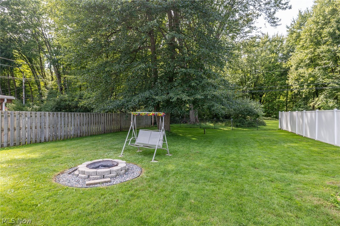 5464 Whitehaven Avenue North Olmsted OH 44070