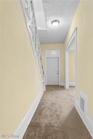 1024 Rex Avenue NE Canton OH 44704