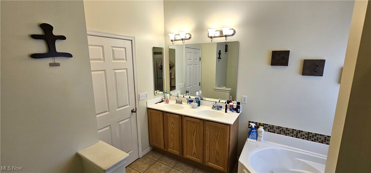 11205 Coventry Court North Royalton OH 44133