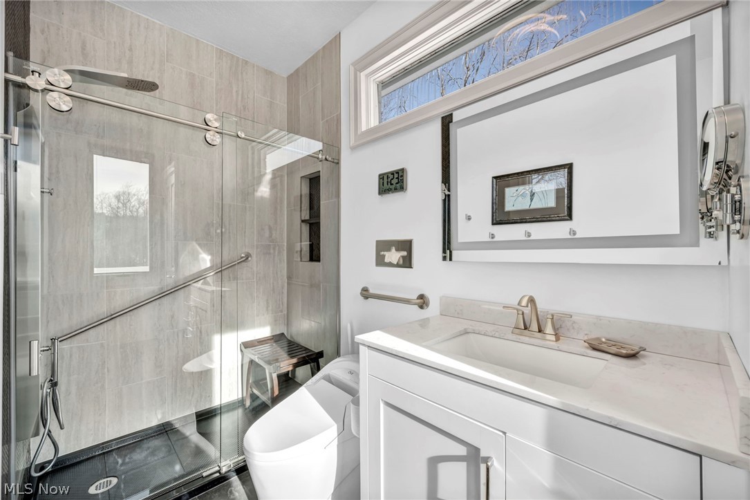 8709 Deer Creek Drive Broadview Heights OH 44147
